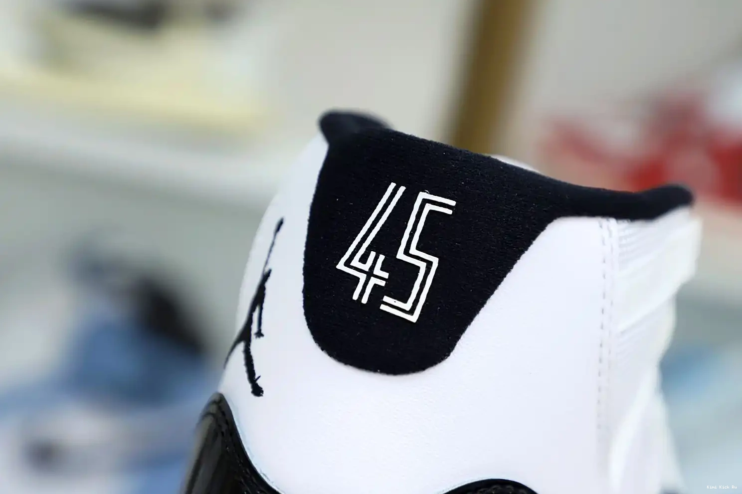 RETRO 2018 Kimikick 'CONCORD' AIR JORDAN 11 0730